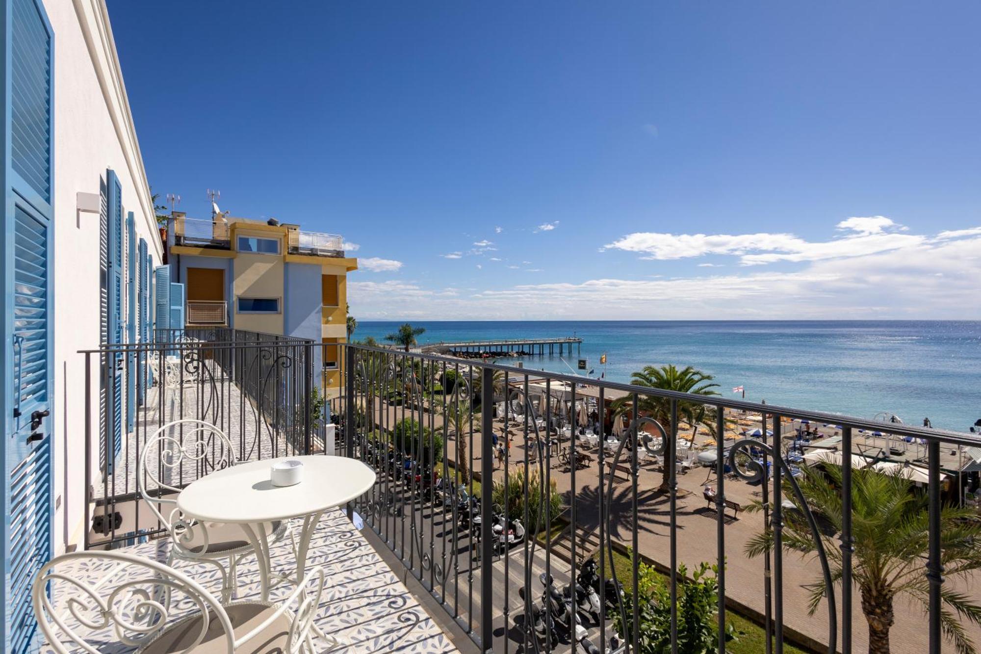 A'Mare Boutique Hotel & Spa Pietra Ligure Luaran gambar
